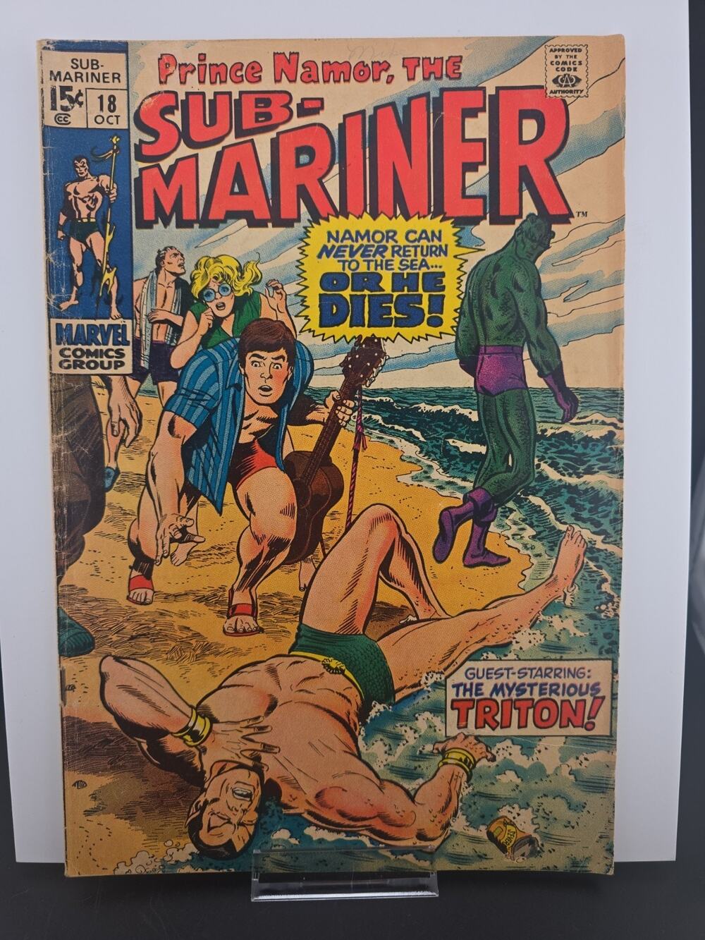 Sub-Mariner #18 Marvel 1969 Side By Side with... Triton !